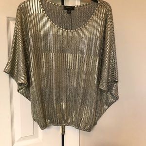 Ladies Medium Gold Top